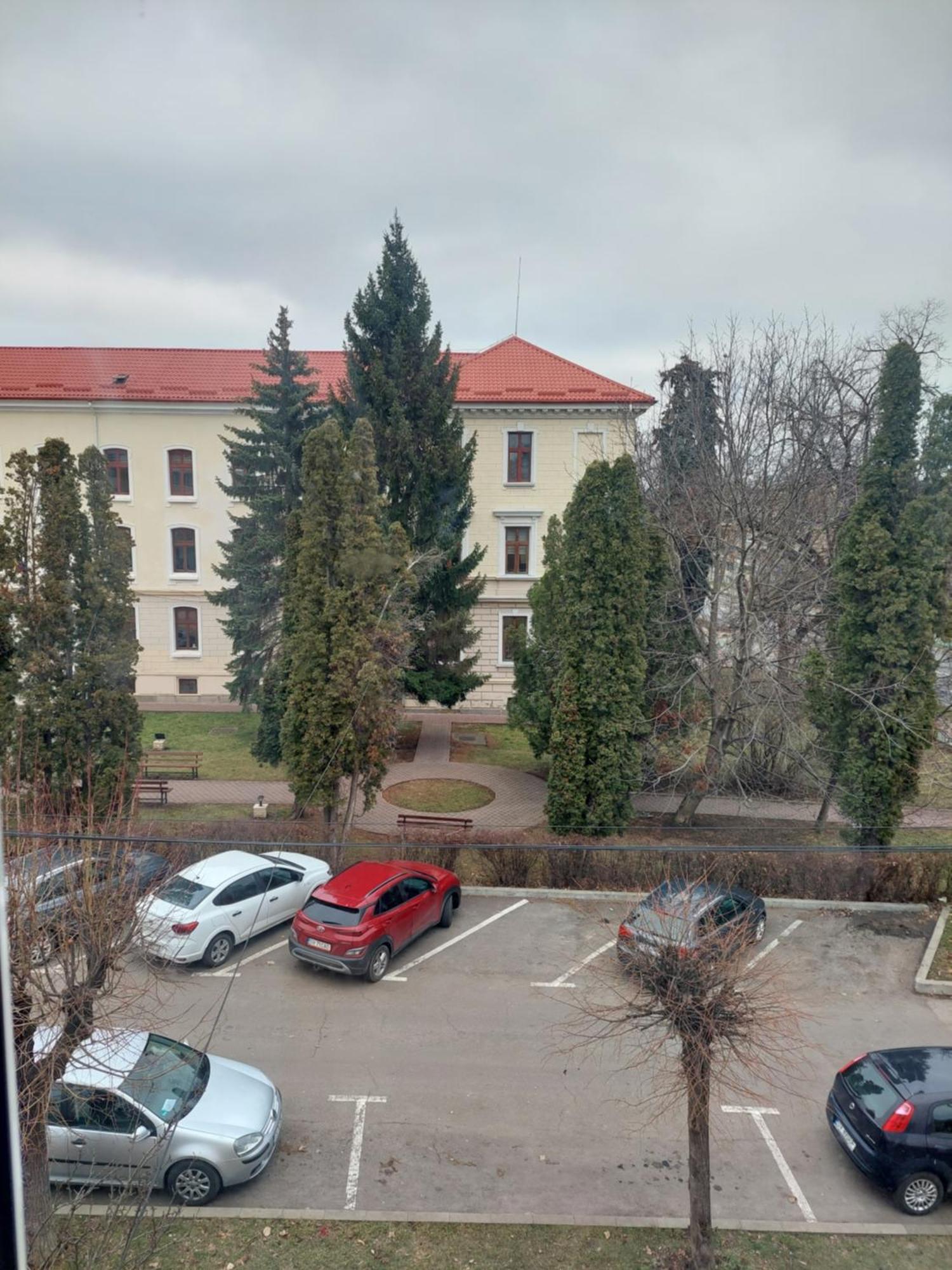 Trandafirului Residence Central Suceava Exterior photo
